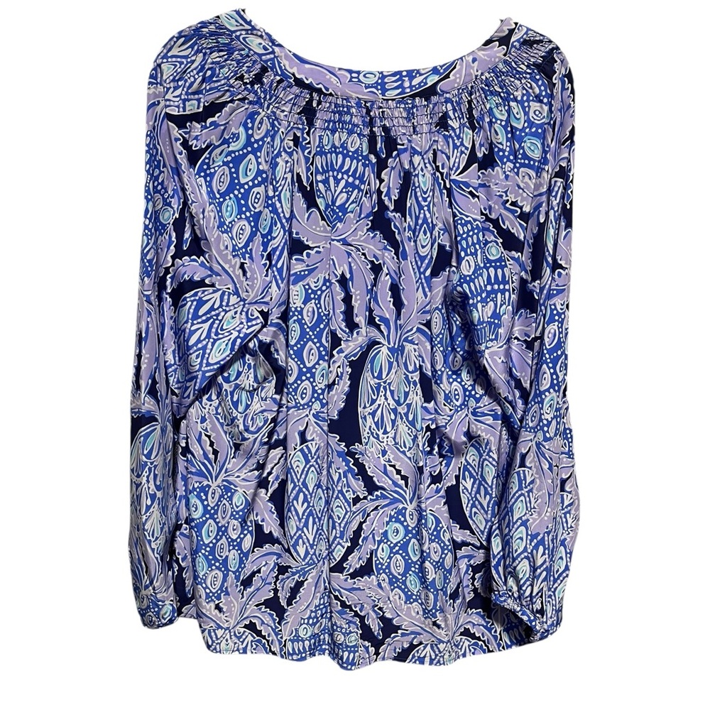 🤗 Lilly Pulitzer Elsa Silk Navy and Lavender Pineapple Blouse. NWOT - Picture 3 of 5